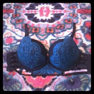 NWOT La SENZA Bedazzled Push-up Bra